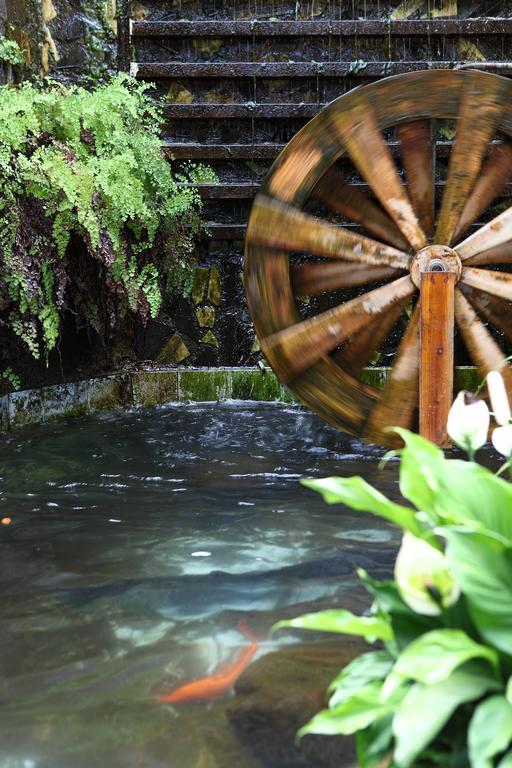 Hotspring World Wulai Hotel Екстериор снимка