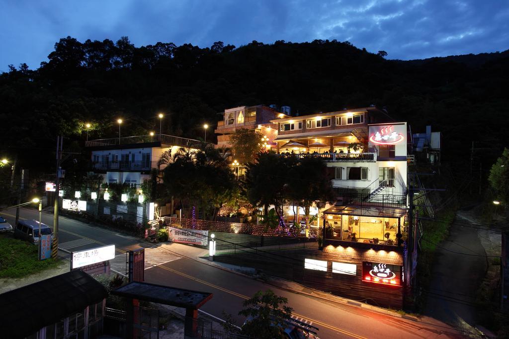 Hotspring World Wulai Hotel Екстериор снимка