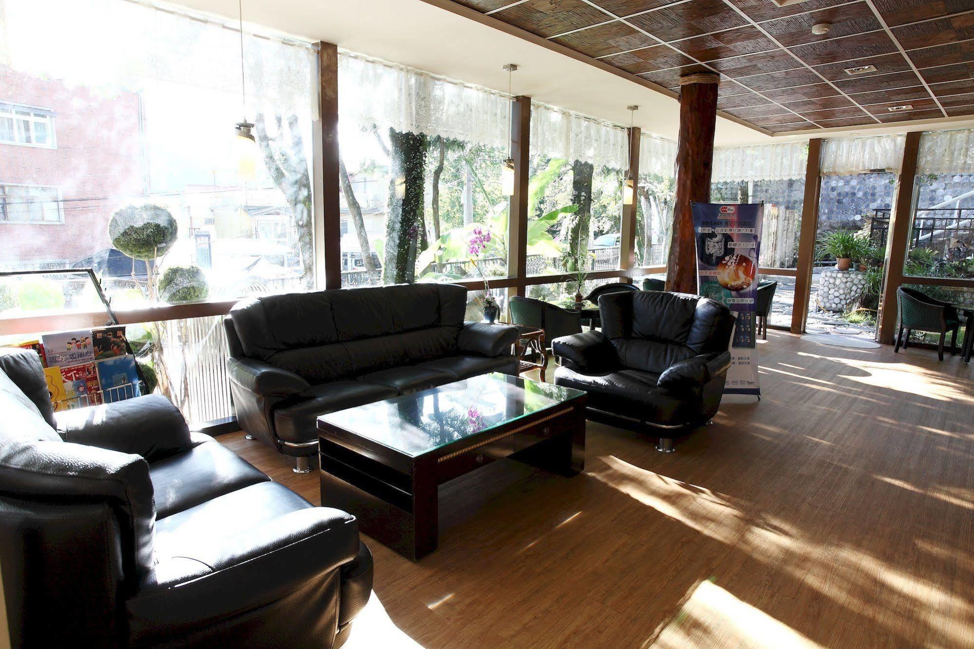 Hotspring World Wulai Hotel Екстериор снимка