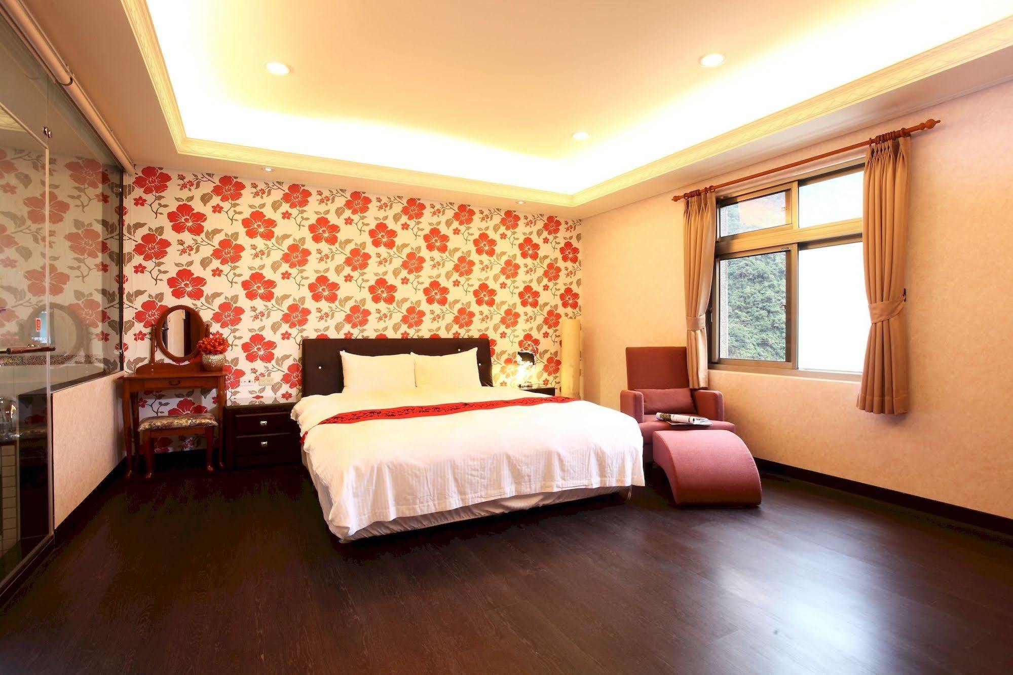 Hotspring World Wulai Hotel Екстериор снимка