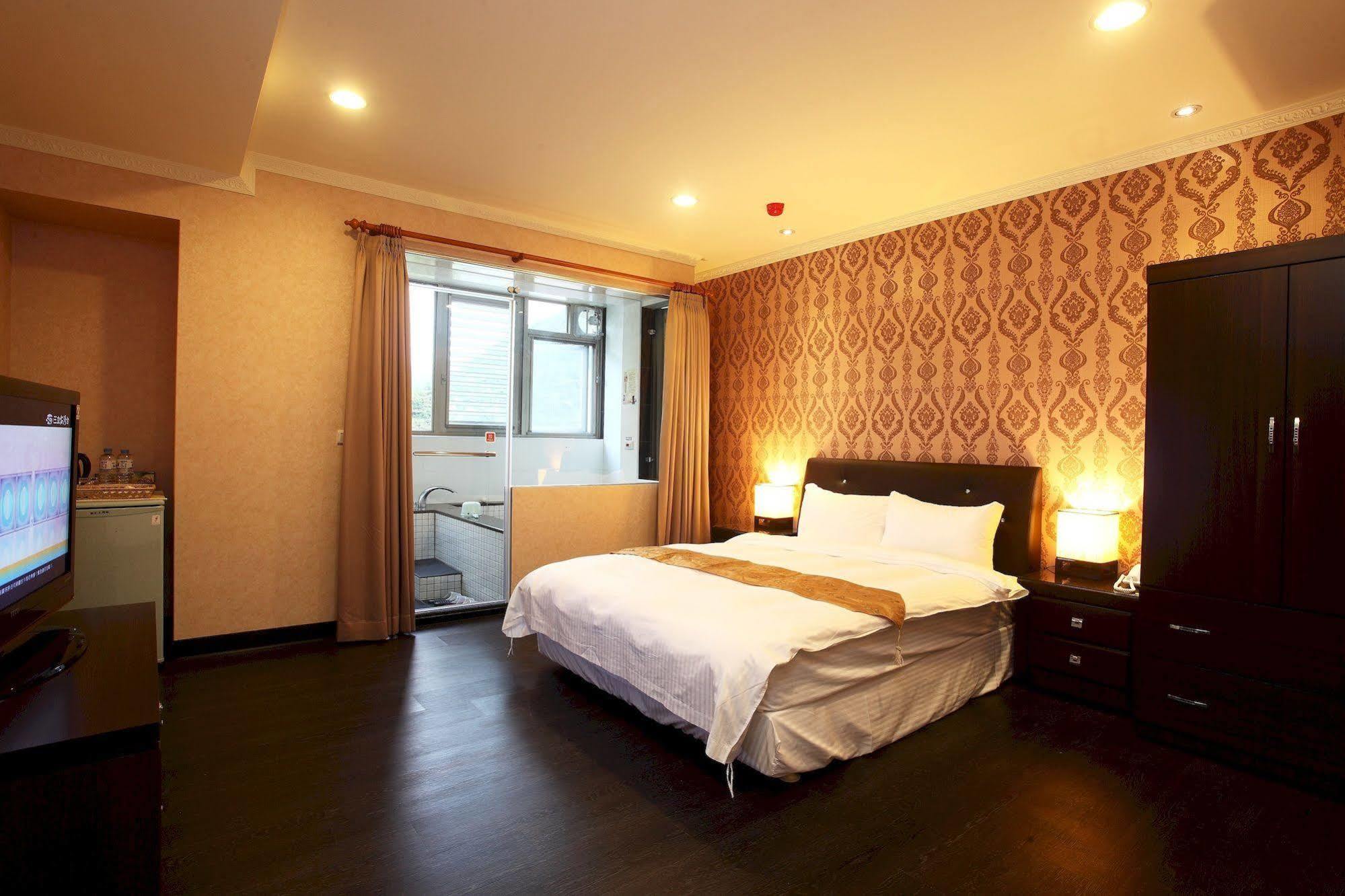 Hotspring World Wulai Hotel Екстериор снимка