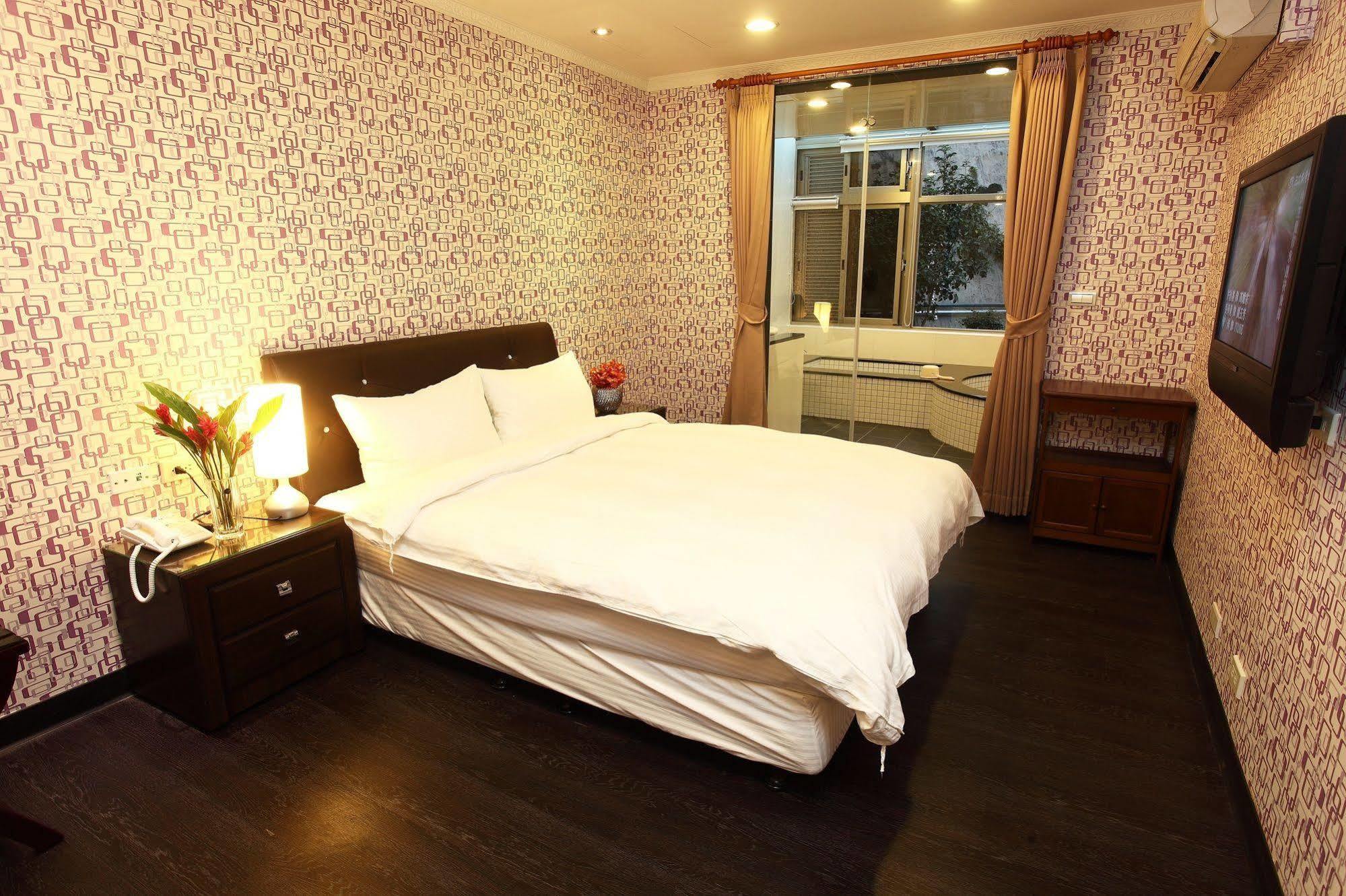 Hotspring World Wulai Hotel Екстериор снимка